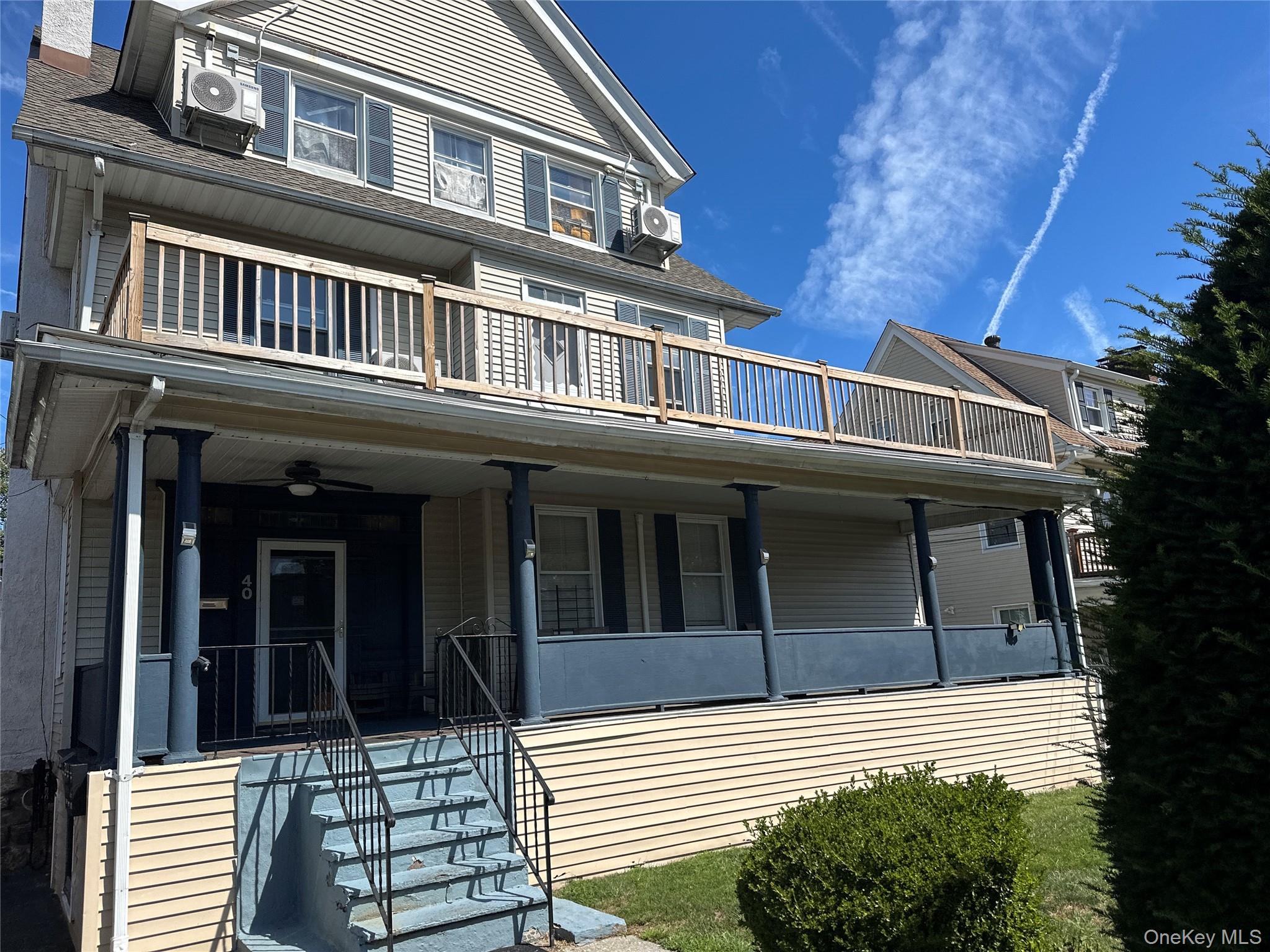 Spacious 3-Bedroom Apartment – Fully Furnished in New Rochelle

Welcom...