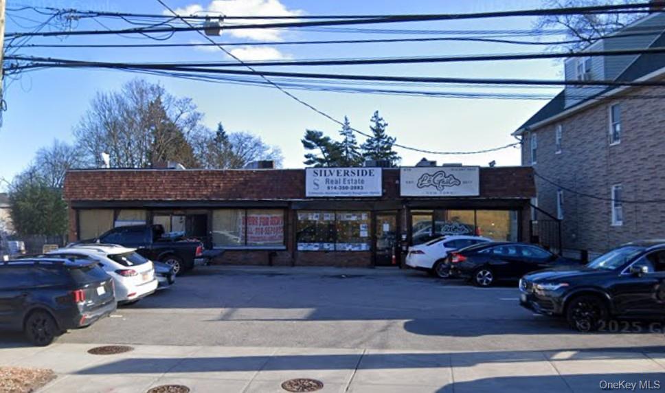 850 square feet. 1 Bathroom Available ADA compliant

Asking Rent:
 $4,...