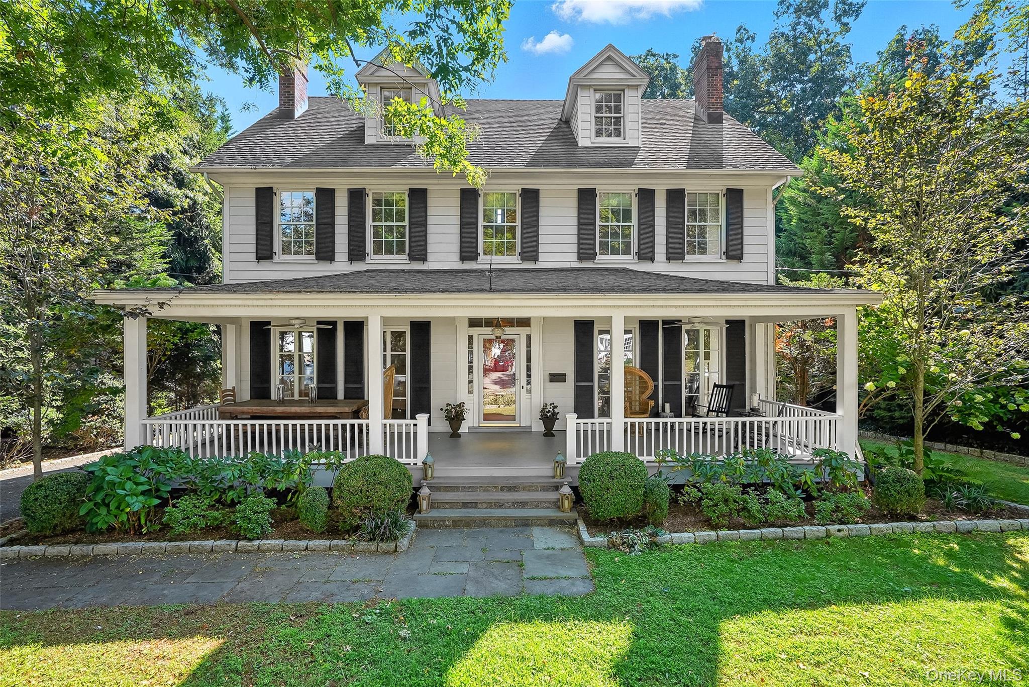 Convenience, Curb Appeal, Character--14 Mendota Avenue truly has it al...