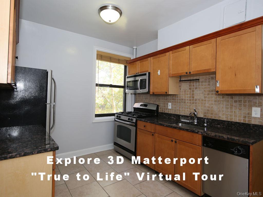 Prewar Midrise Bldg - Features: 5th floor 1 bedroom unit, oak floors,...