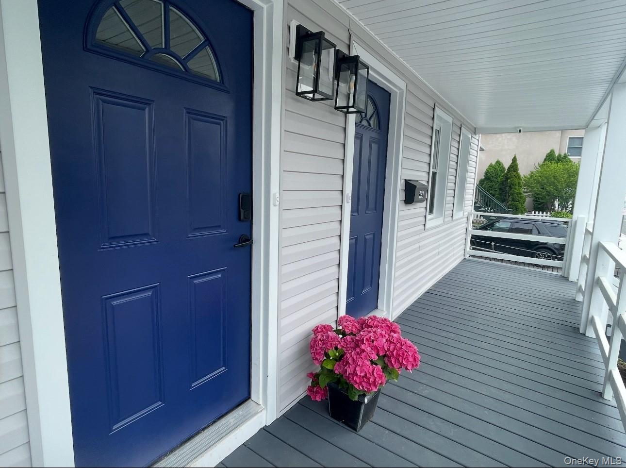 Discover this lovely rental home nestled in the heart of Mamaroneck, o...