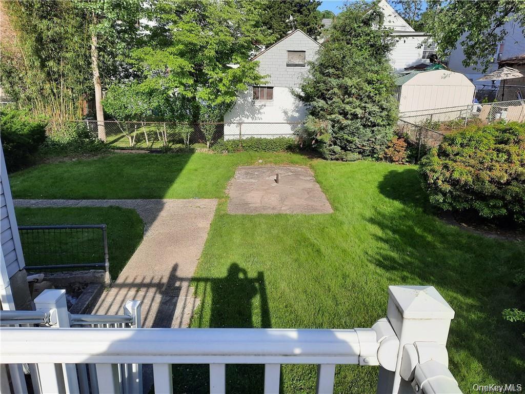 Bright, spacious & updated three-bedroom apartment in Yonkers’ desirab...