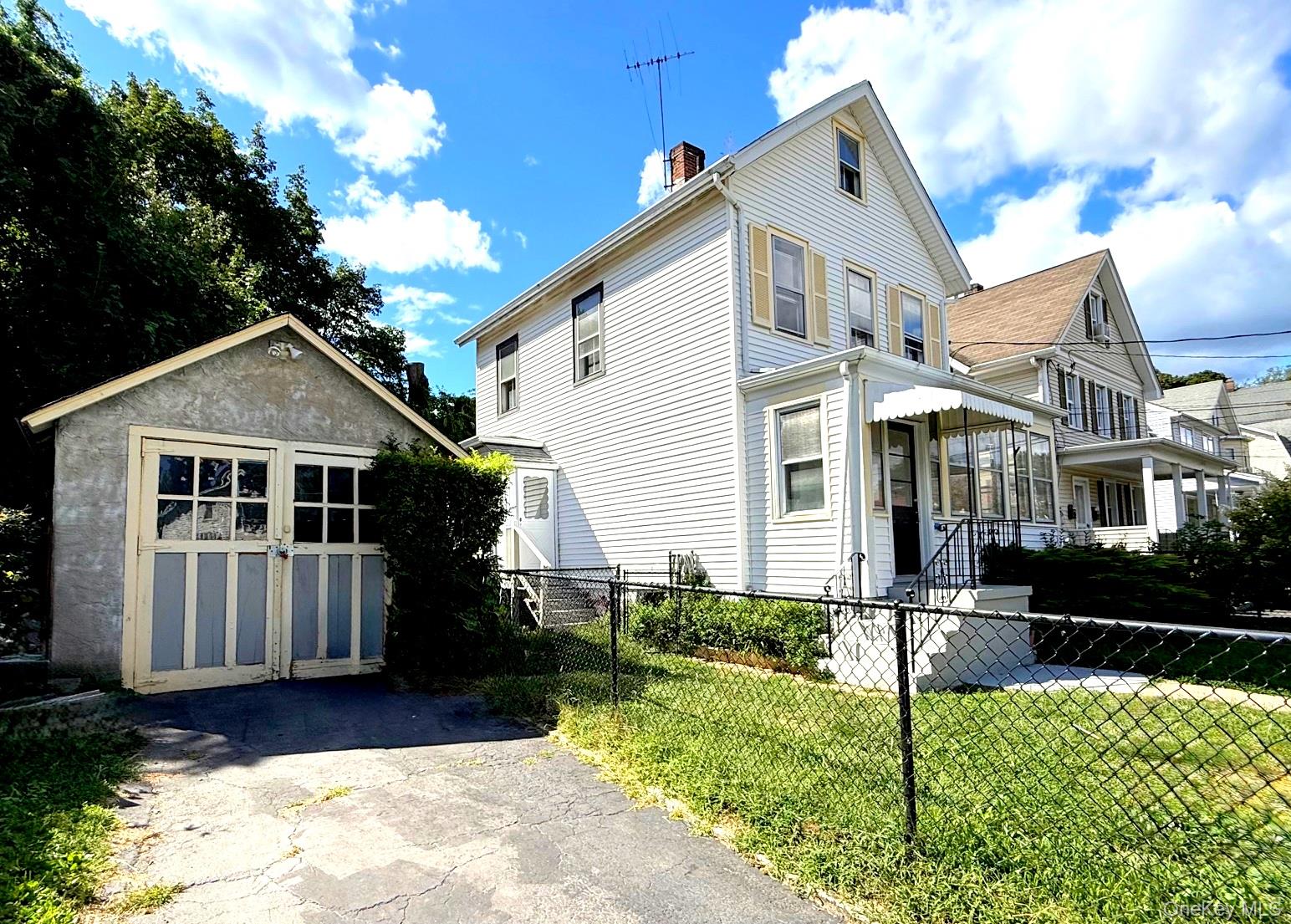 Located on a quiet street yet conveniently located near the heart of P...