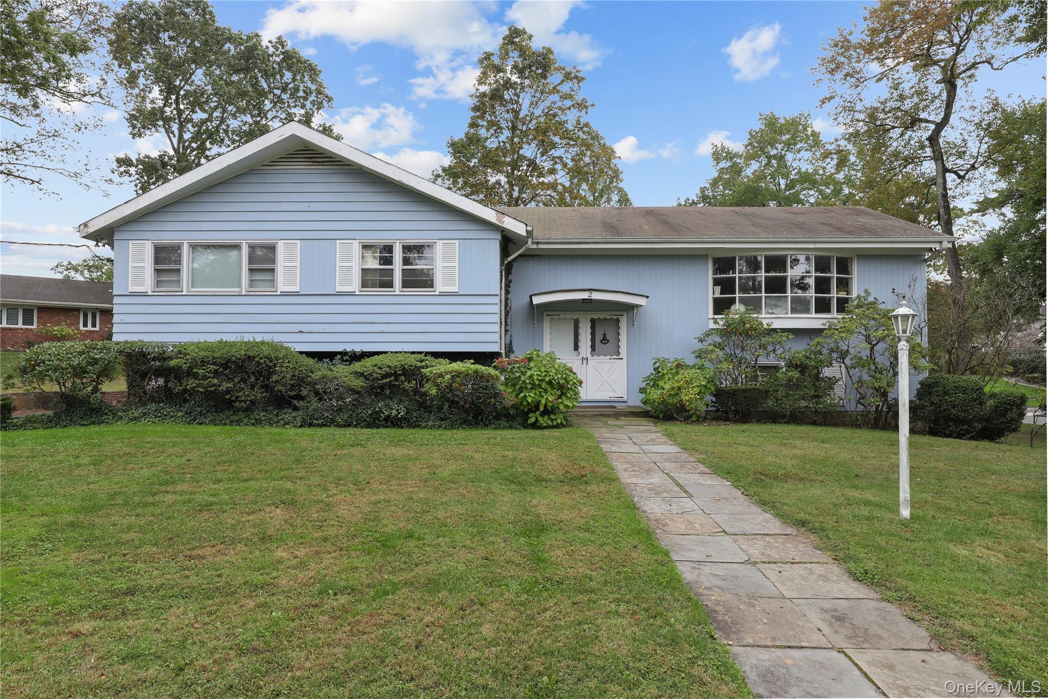 Welcome to 2 Willa Way – A Rare Opportunity in Prestigious Lake Isle E...