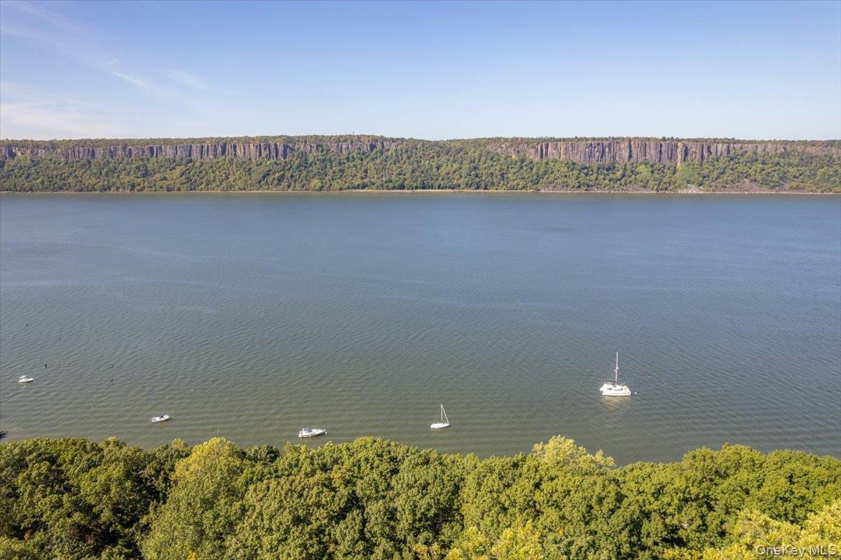 Have you ever gazed at a Hudson River School painting and experienced...