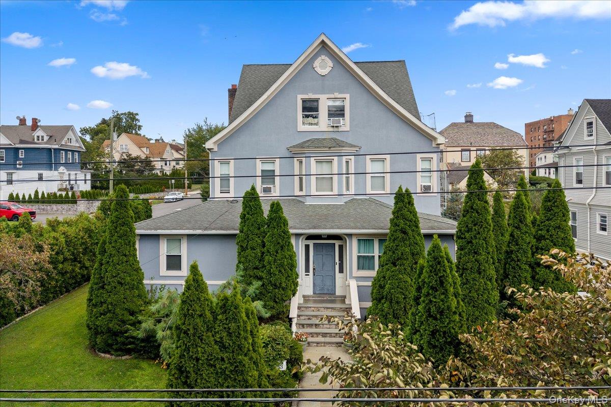 A Rare Find in Mount Vernon! 53 Rich Avenue is a massive, multi-family...