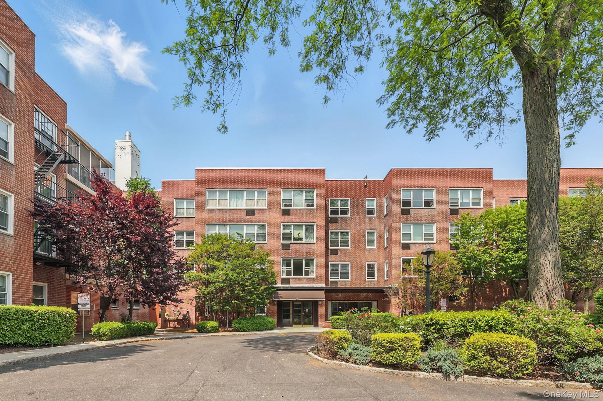 Located in the heart of Larchmont is one of the most well kept and des...