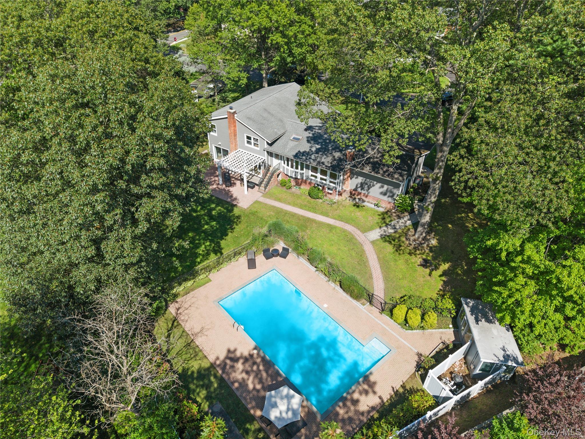 If your dream summer looks like pool parties, seamless indoor-outdoor...