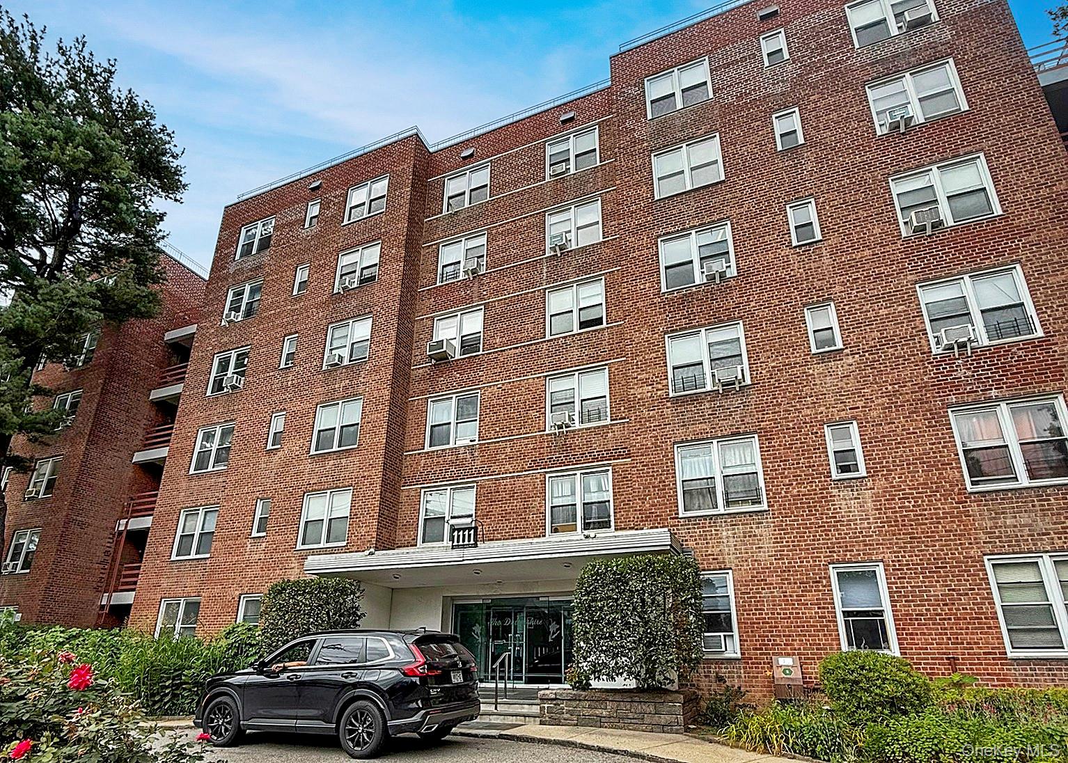 Welcome to The Devonshire, a timeless brick mid-rise nestled along pic...