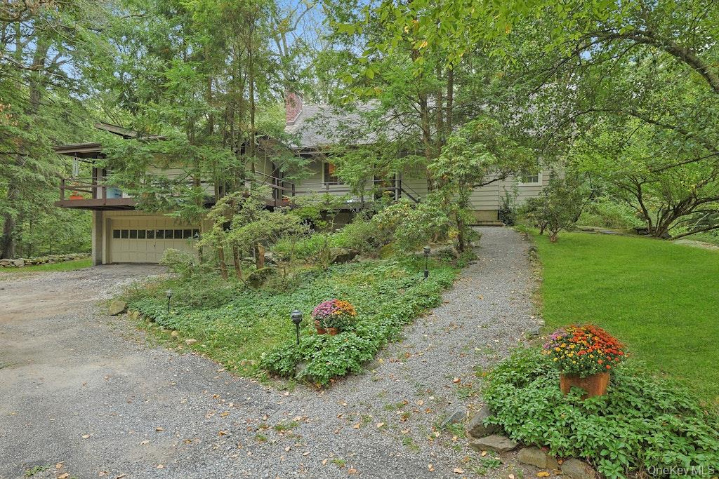 Photo 5 of this property