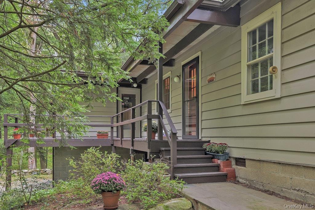 Photo 3 of this property