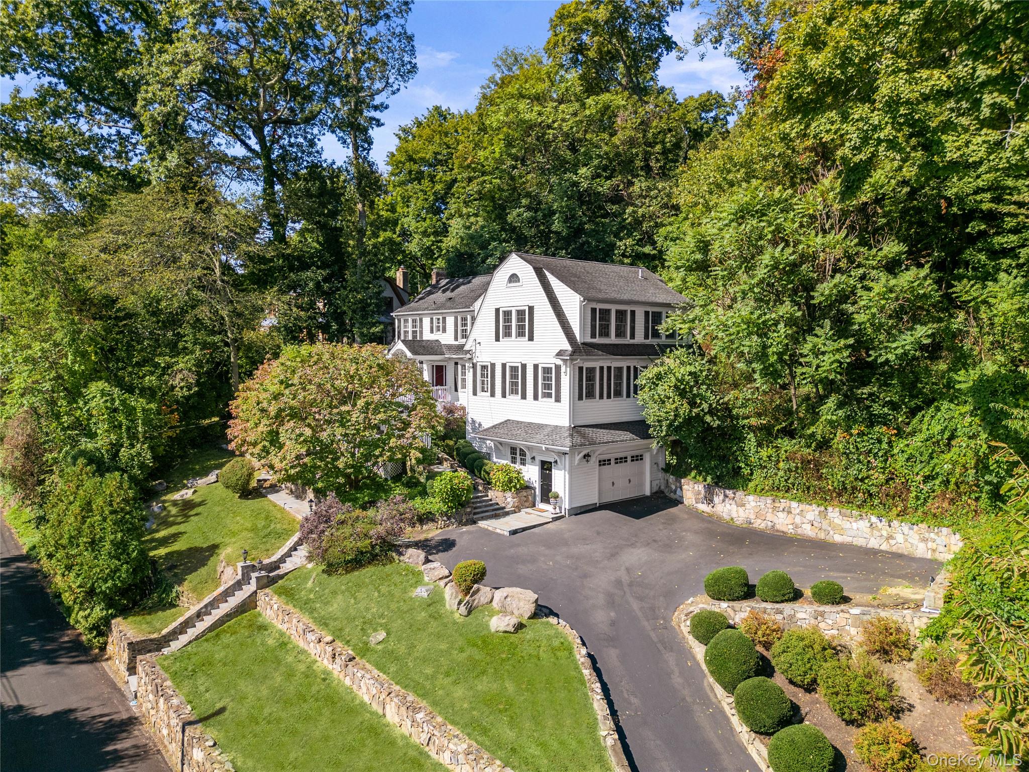 Welcome to Pleasantville! A high-end chef’s kitchen blends professiona...