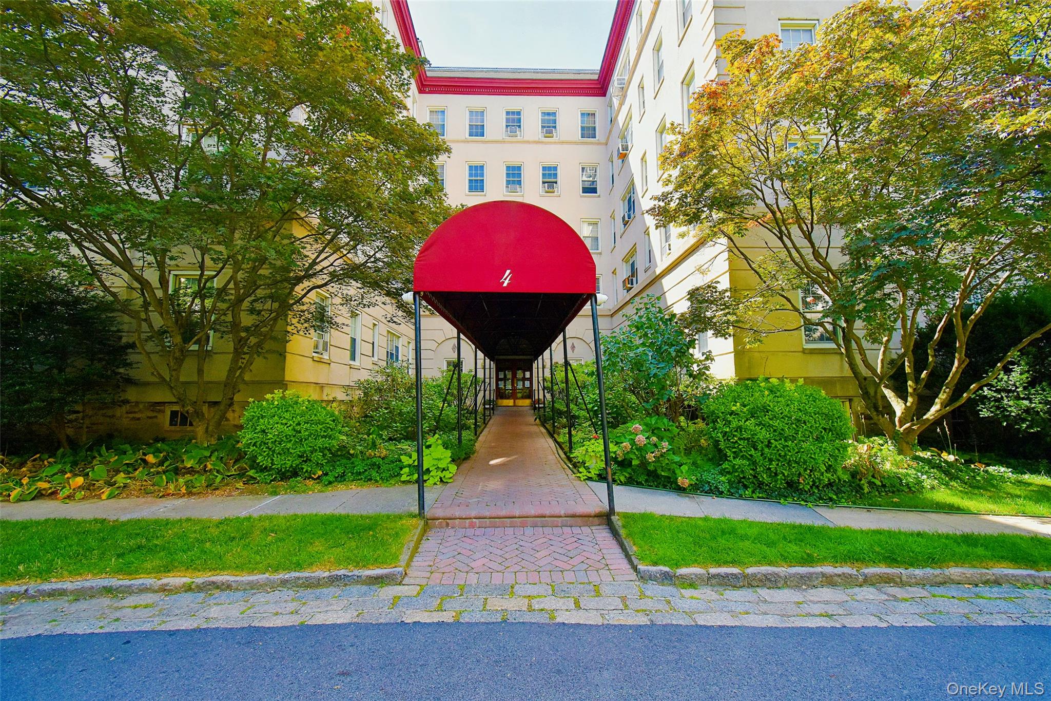 The Park Lane Cooperative Apartments...an extraordinary alternative to...