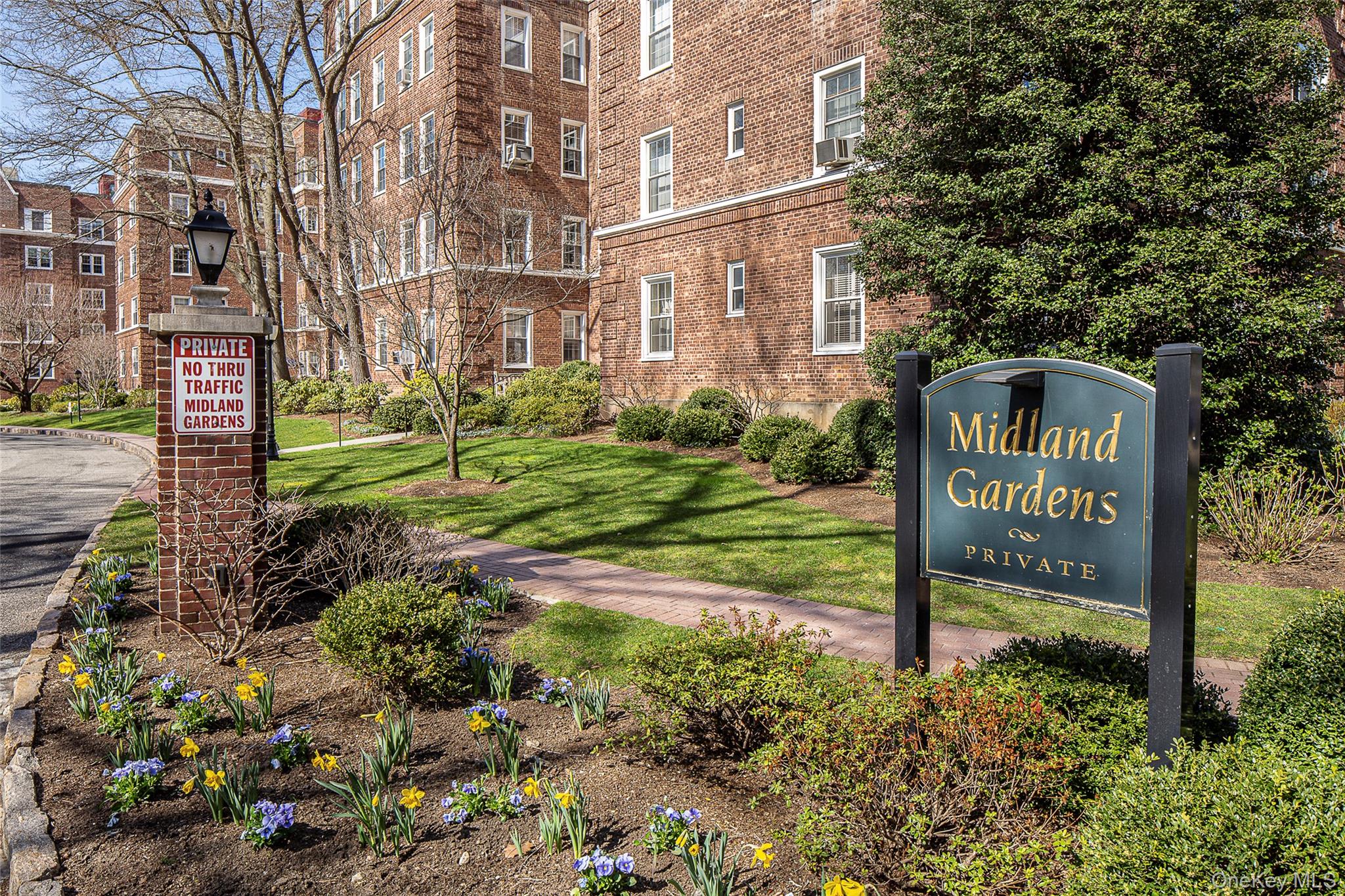Welcome to this meticulously renovated one-bedroom apartment in Midlan...