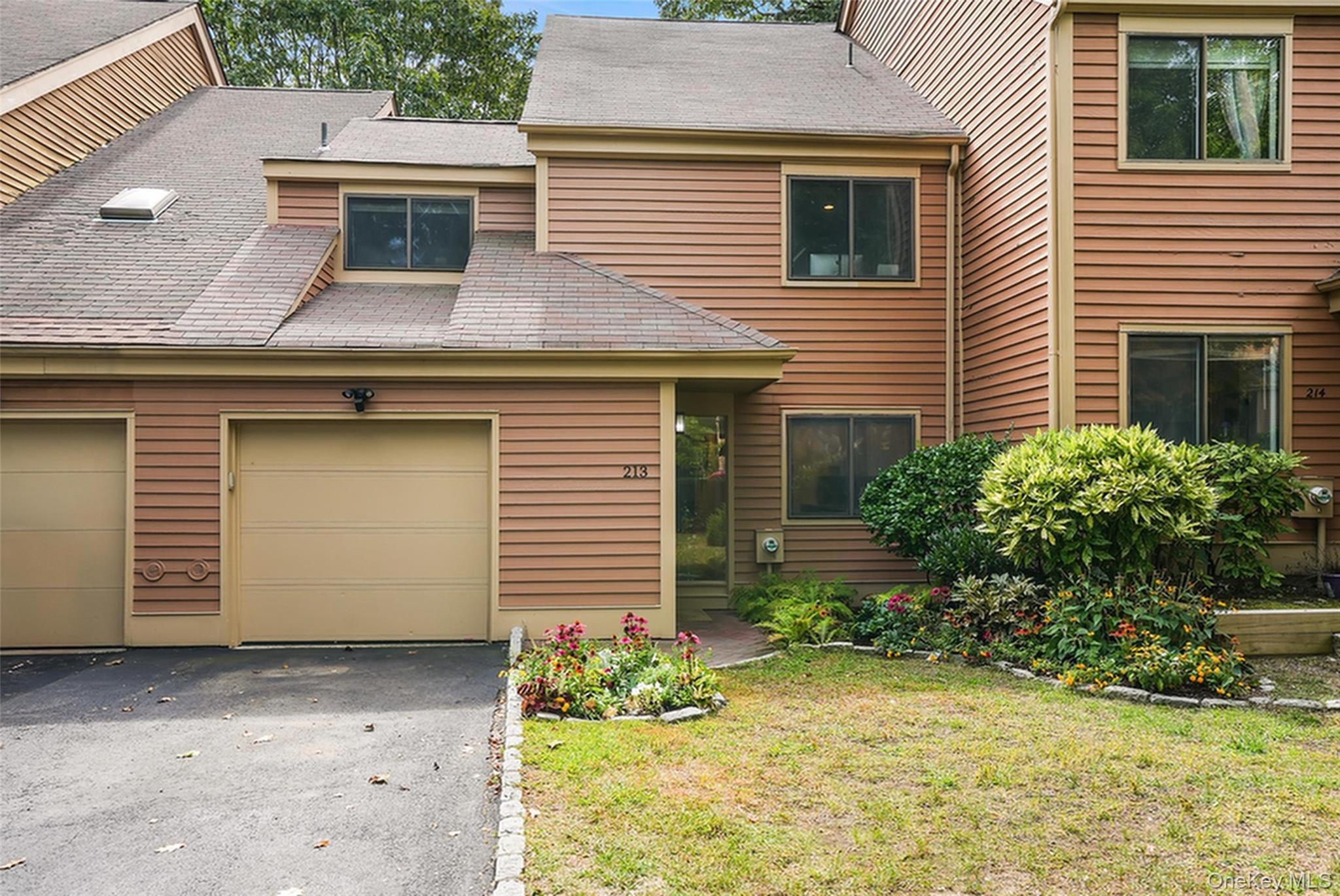 Welcome to your dream home at 213 Tree Top Crescent, this fully renova...