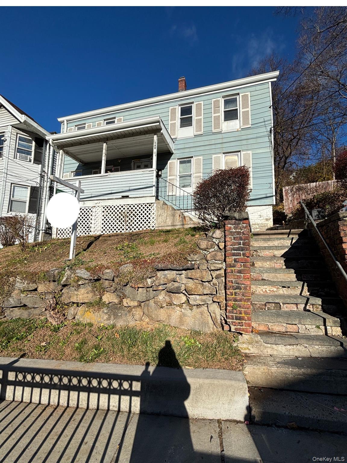 News Flash! Two family home - 6 legal Bedrooms - SECOND FLOOR APARTMEN...