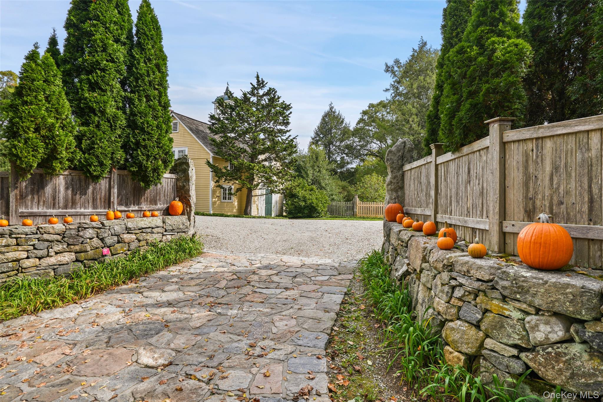 PEACEFUL ESTATE AREA -   Serene setting along Bedford’s Hook Road. Cha...