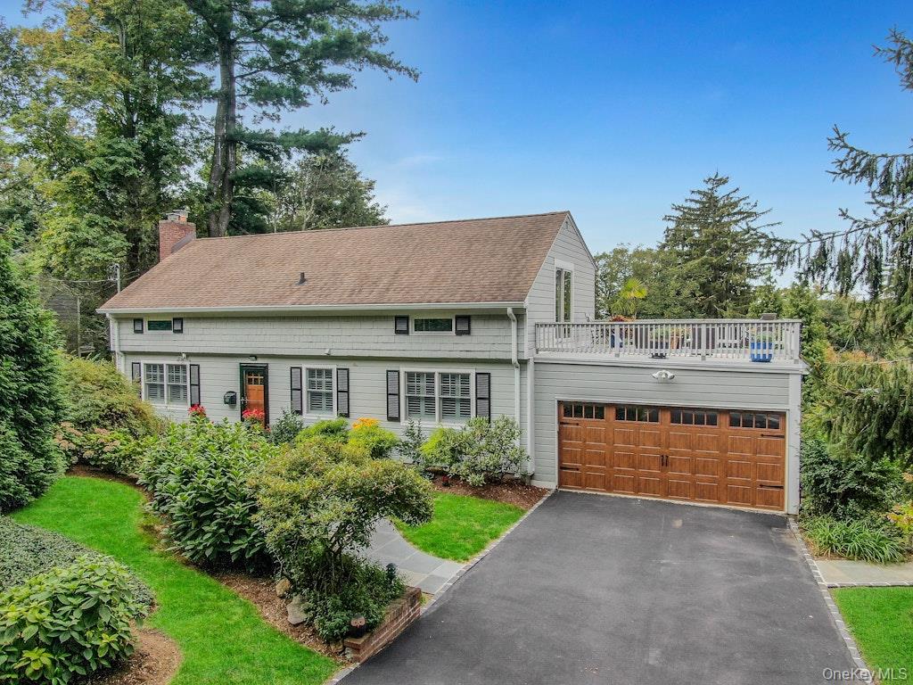 Accepted offer.  Inspections completed.  No more showings.......   
Th...