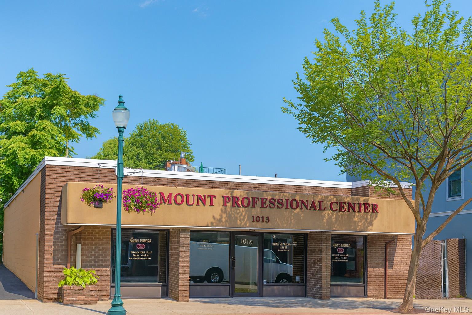 Two private offices are now offered for rent in a well-kept profession...