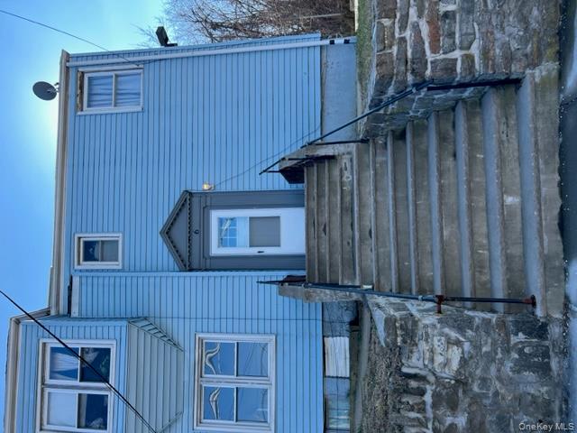 Bryn Mawr, Yonkers: Newly renovated first-floor one bedroom apt.  Eat-...