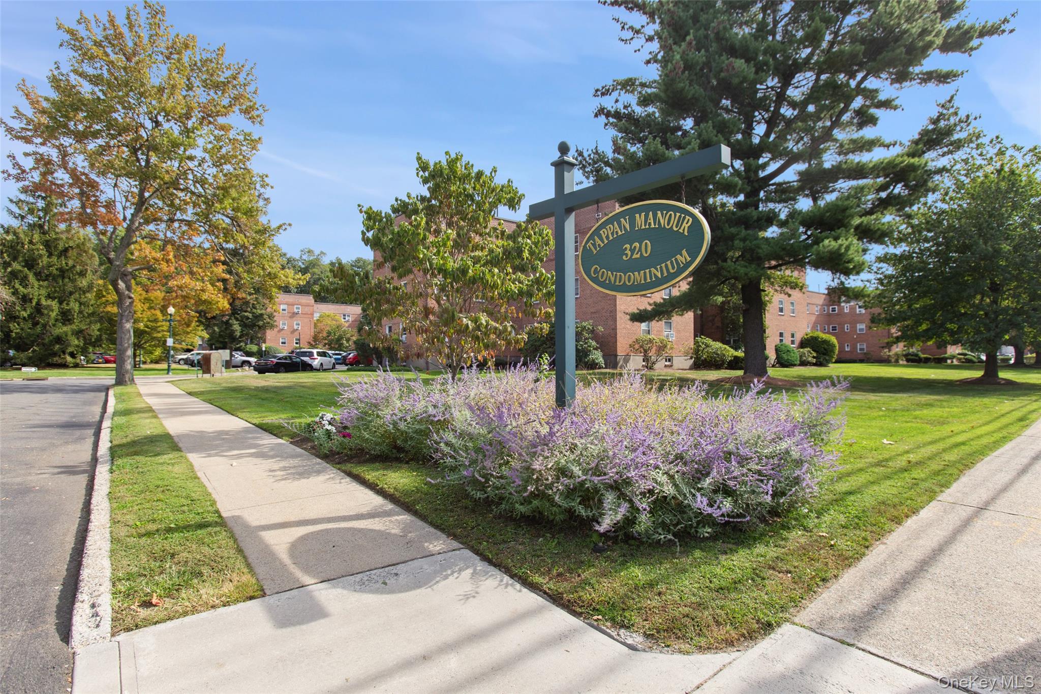 Welcome to Tappan Manour! This sun-filled top-floor 1-bedroom, 1-bath...