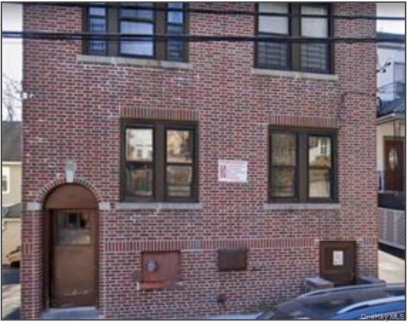 Now fully available in the Monastery Heights section of Yonkers! A one...