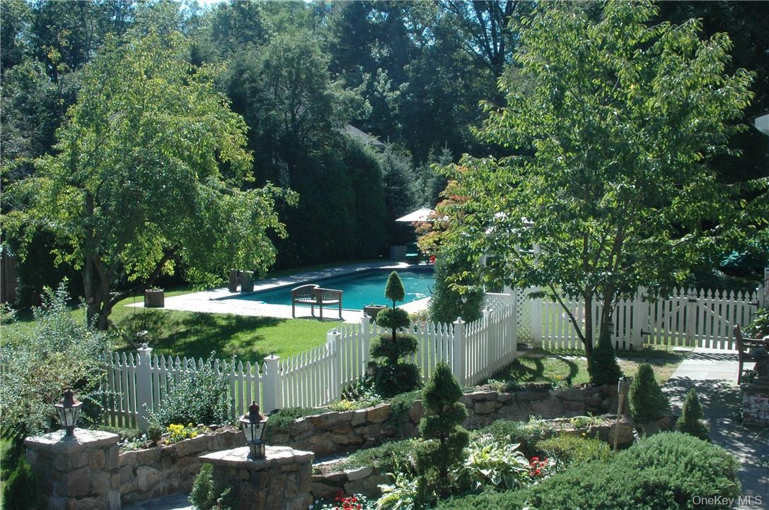 Perfect STAYCATION home! 1 acre w/ a pool located on a CUL-DE-SAC in t...