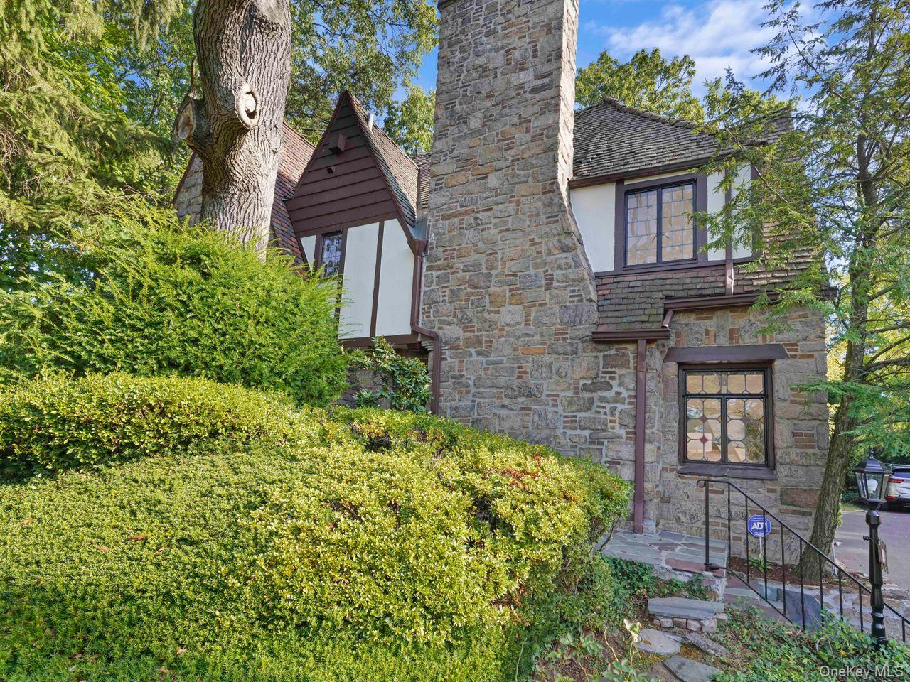 CASTLE ON THE HILL – Welcome to 76 Vaughn, your nearly 3,000 sf, 5-bed...
