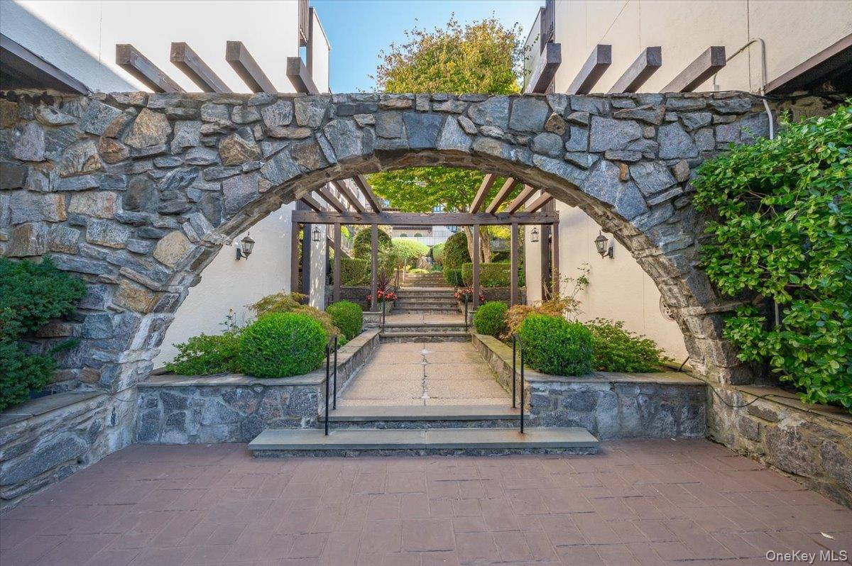 Enjoy sweeping Hudson River views from this spacious 2-bedroom, 1 full...