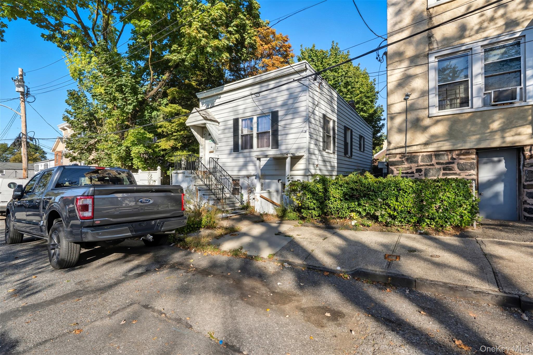 Investor & Developer Opportunity!
6 Horatio St & Lot 4 in Yonkers offe...