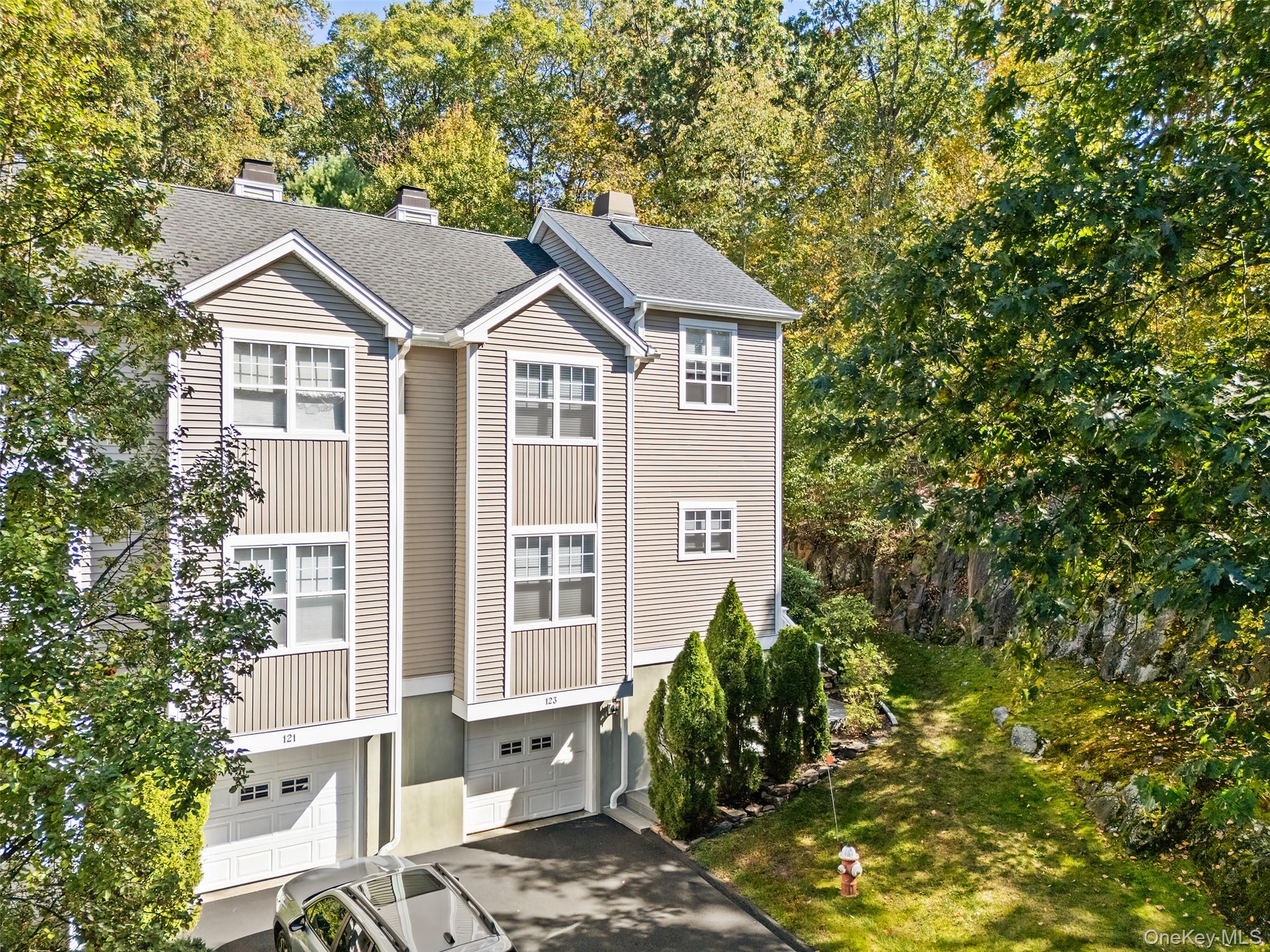 Spacious and sun-filled townhome that lives like a single-family in Go...