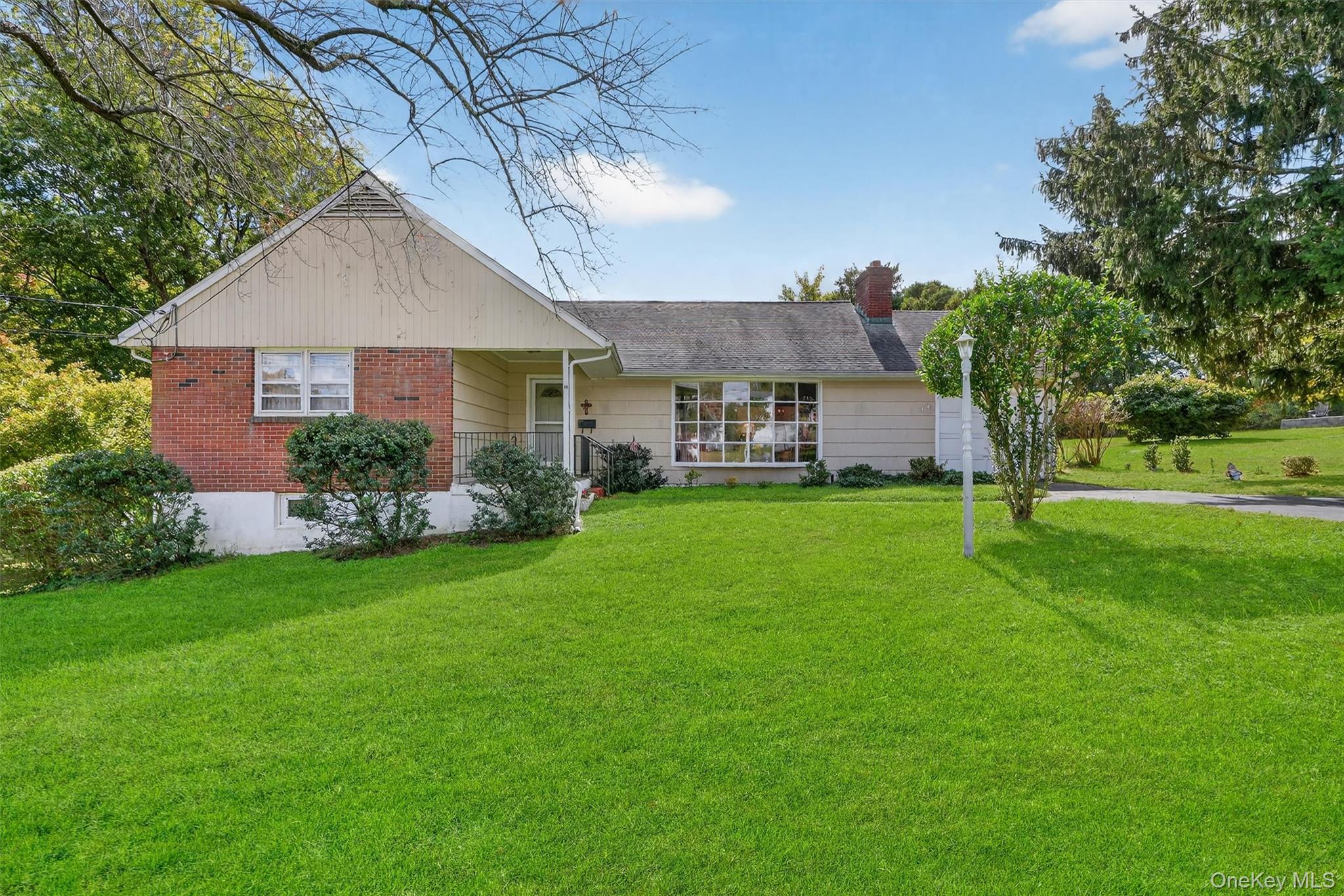 Park like level property - just shy of 1 acre awaits contractors, buil...