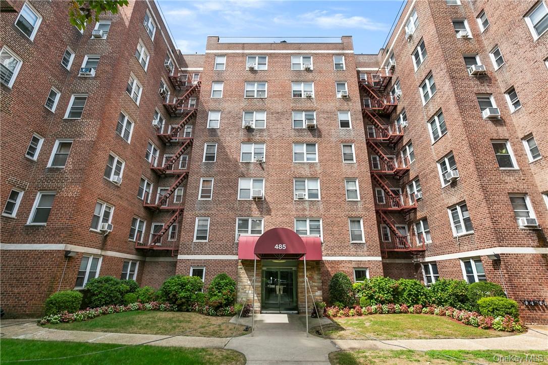 Don't miss out on this commuters dream. This fully renovated two bedro...