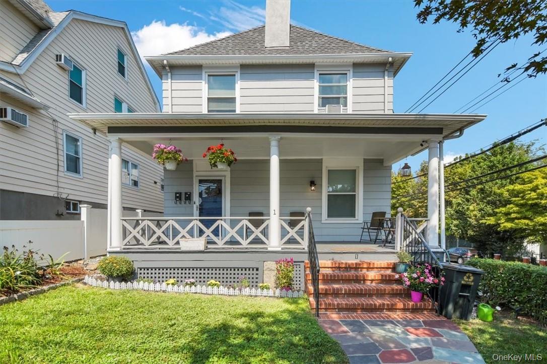 PRISTINE CONDITION AND PERFECT LOCATION! This completely remodeled, su...