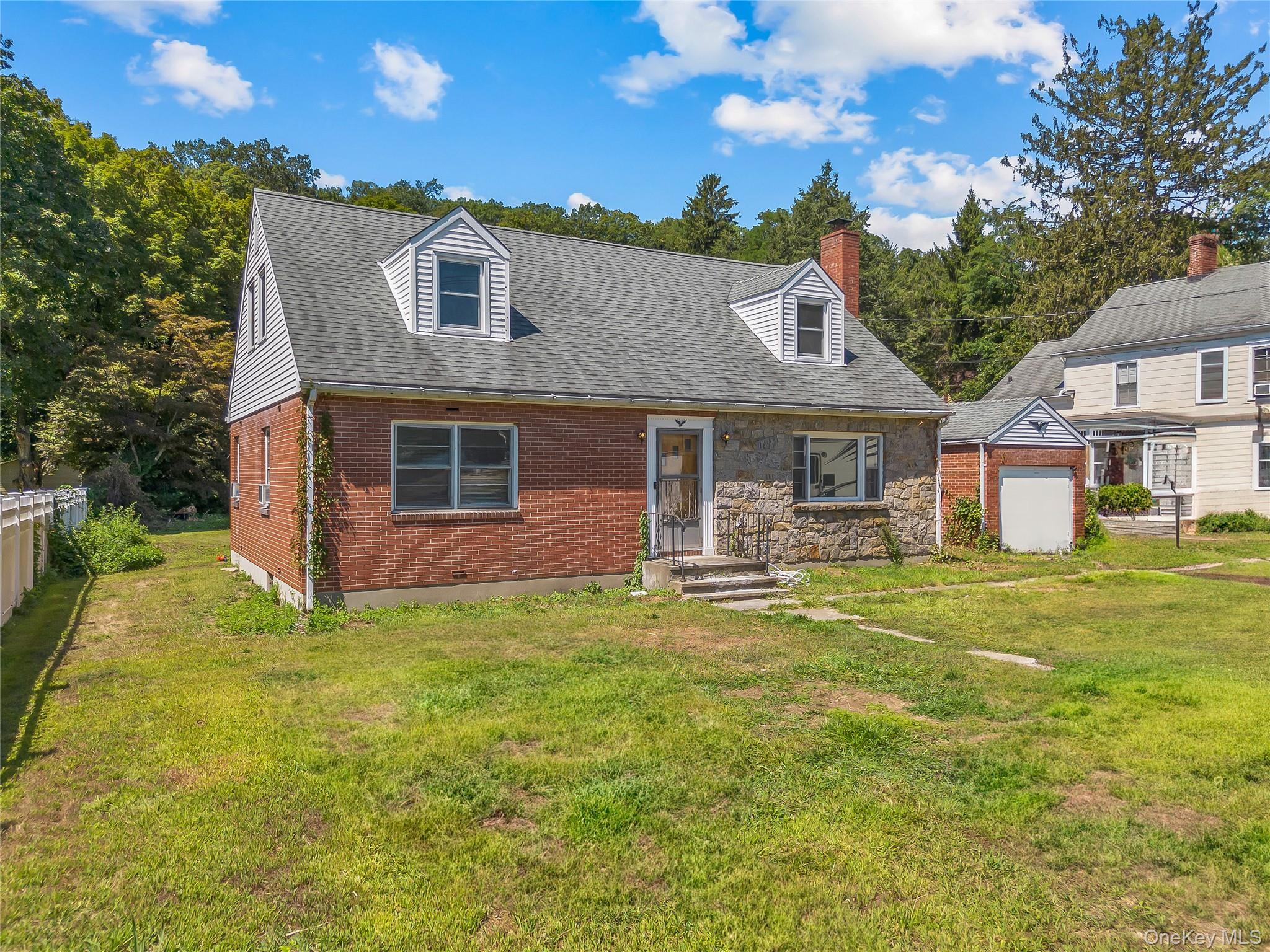 Check out the 360 tour of this rare opportunity in the heart of Golden...