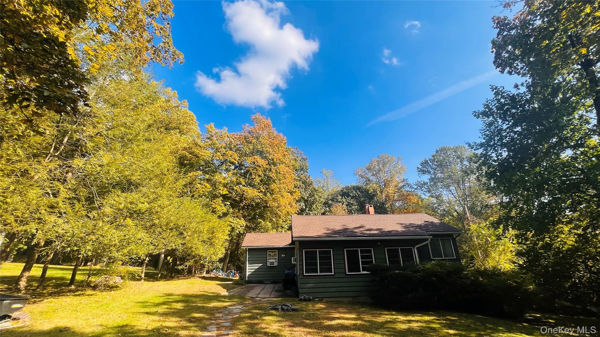Fire sale!  And priced accordingly!  This fabulously located Crompound...