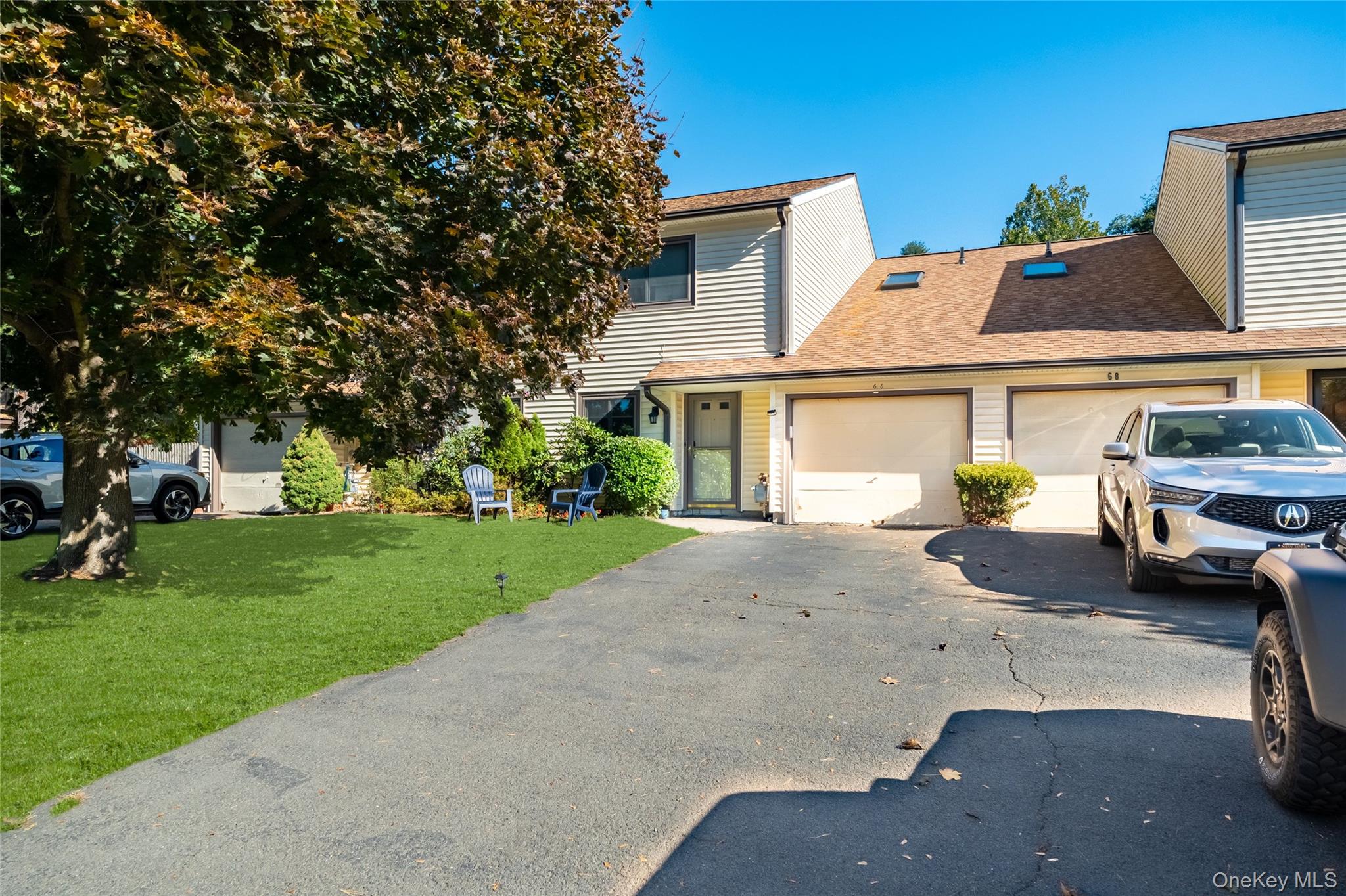This beautifully maintained and thoughtfully updated 2-bedroom, 1.5-ba...