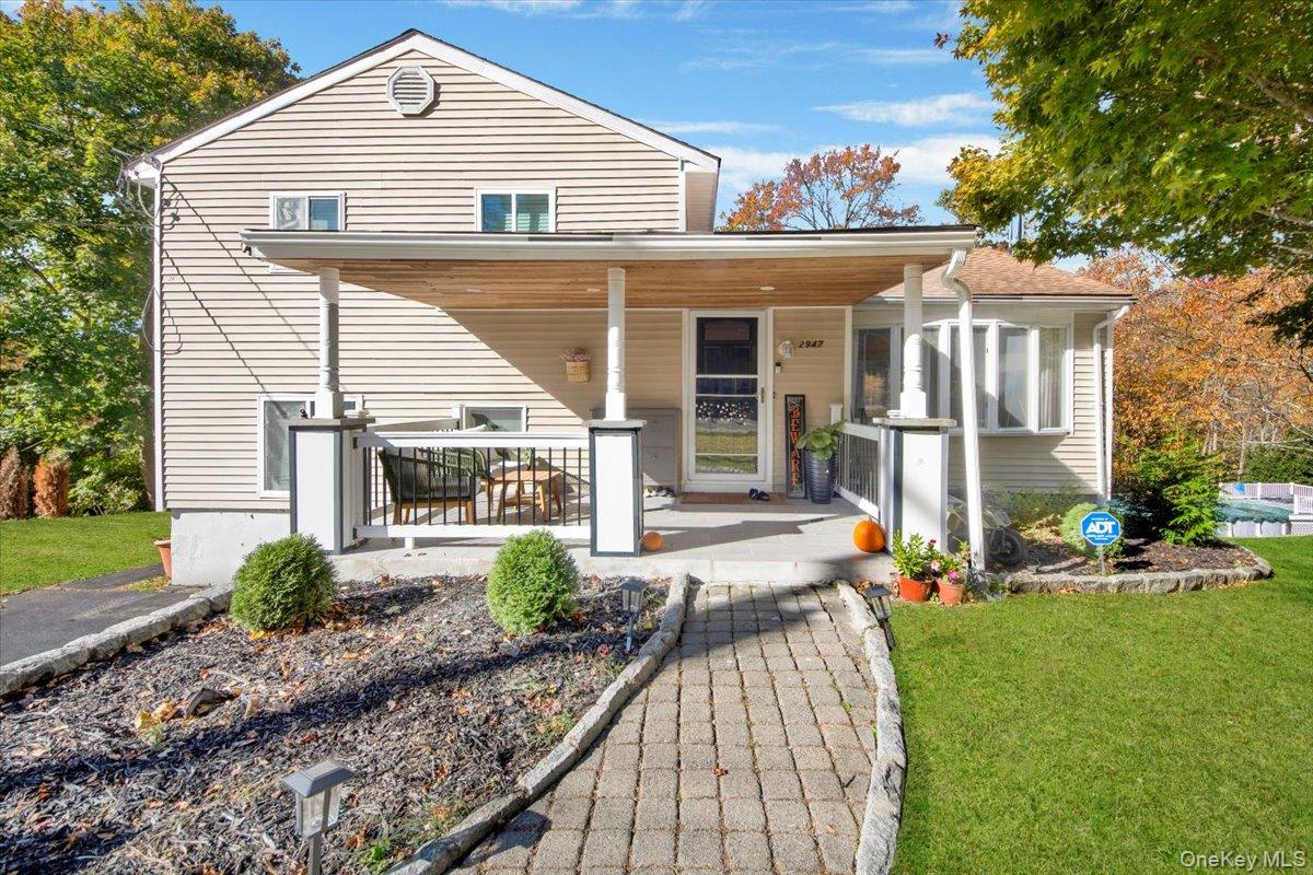 Welcome to this inviting home in the heart of Yorktown Heights! Perfec...