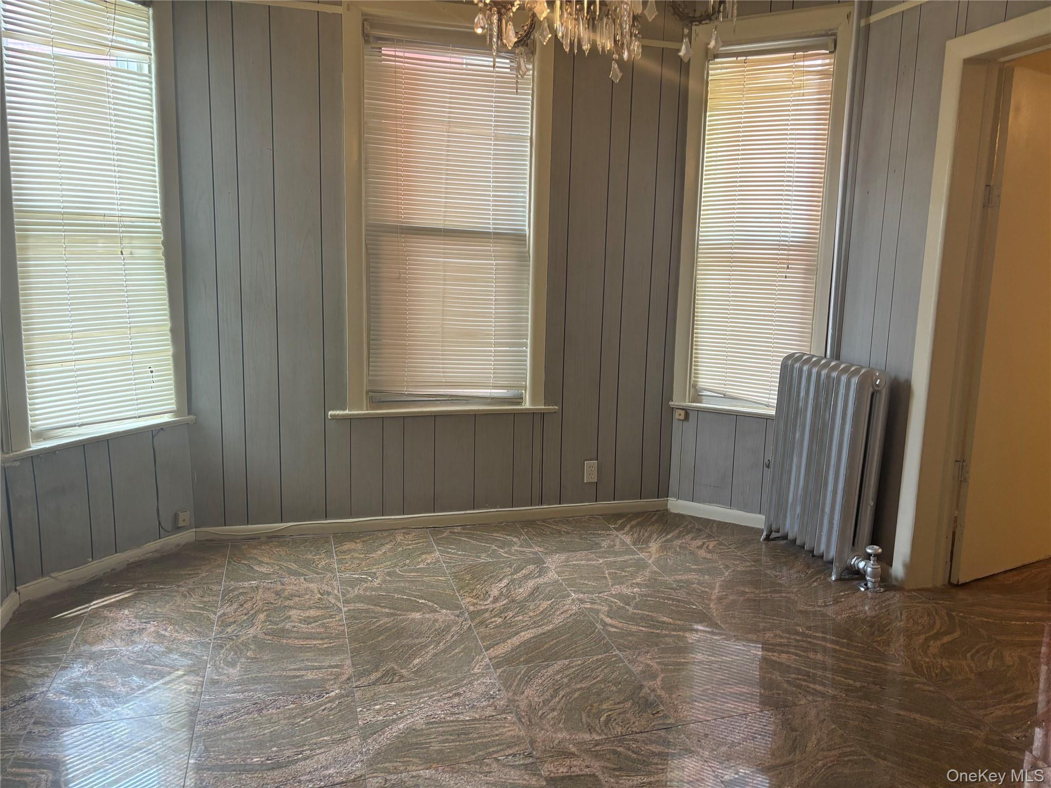 Spacious 2 Bedroom 1 Bathroom Apartment | North Mount Vernon | $2,900/...