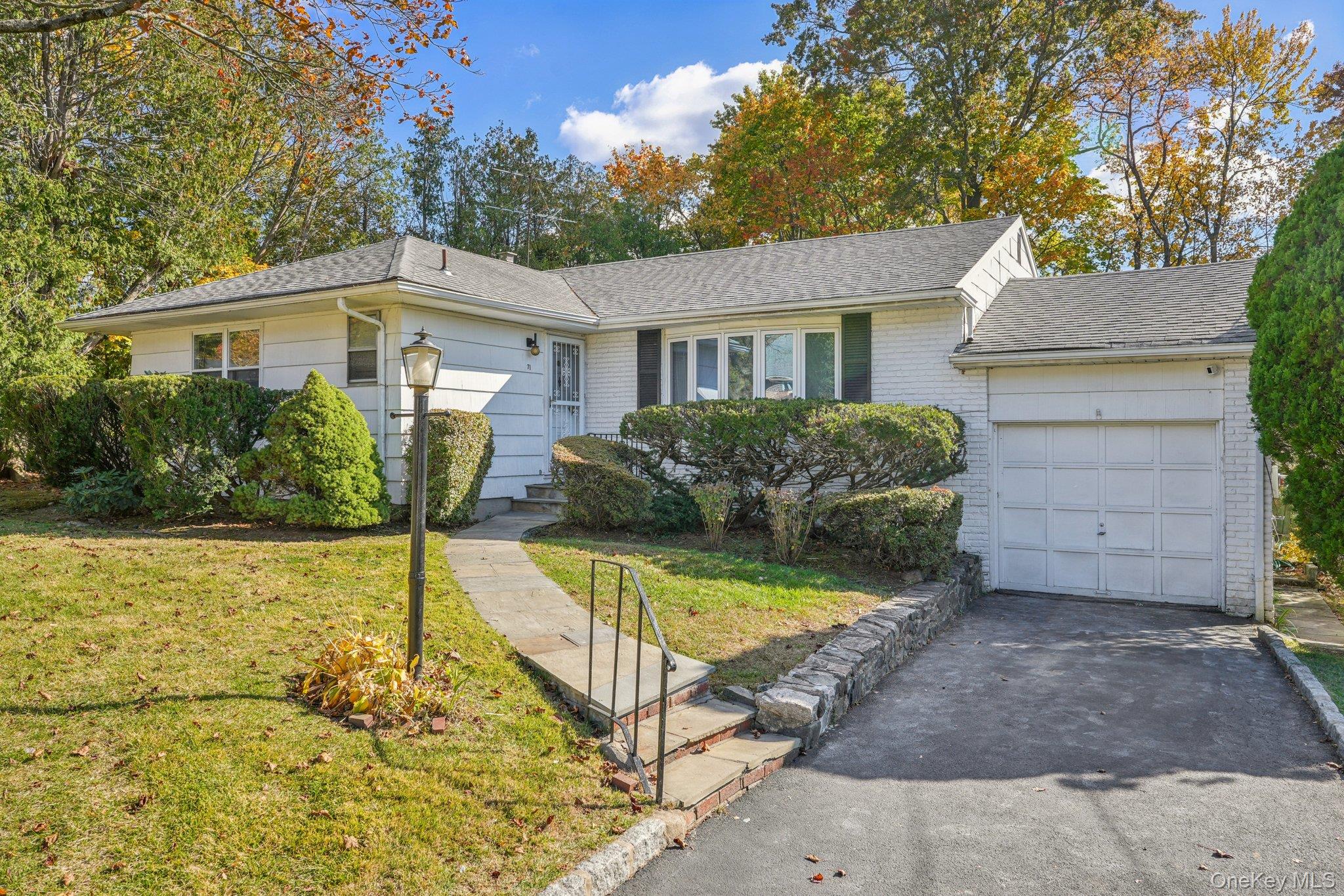 Single level living current listing at 71 Dora Lane features 3 bedroom...