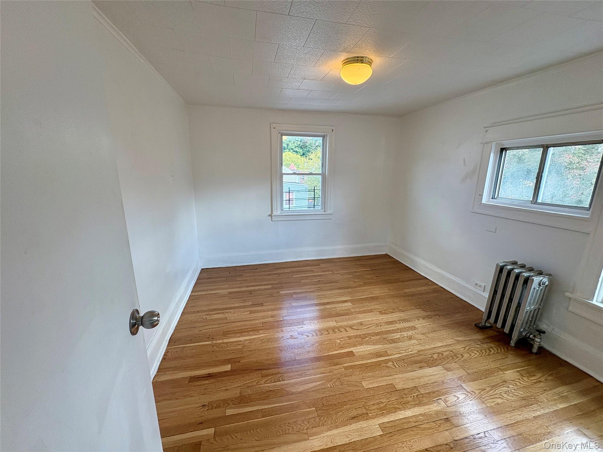 Beautiful and spacious 2-bedroom apartment located on the third floor....