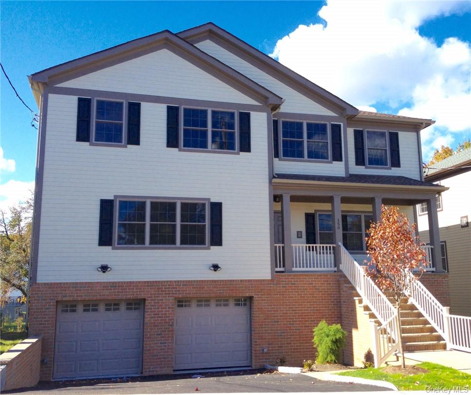 *** AVAILABLE FOR JAN 1 2026 OCCUPANCY. ***  Newer Luxury 4 bedroom To...