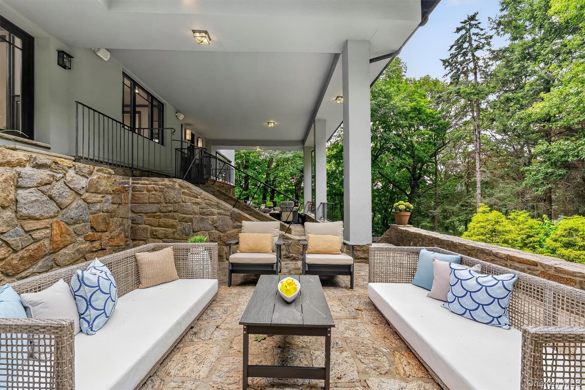 Photo 3 of this property