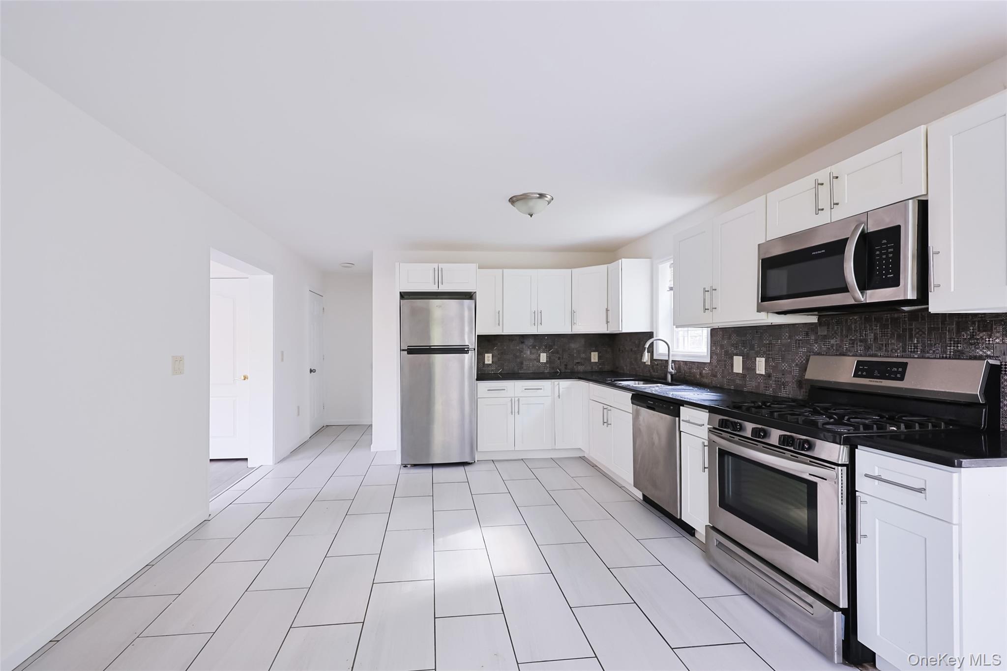 Photo 7 of this property