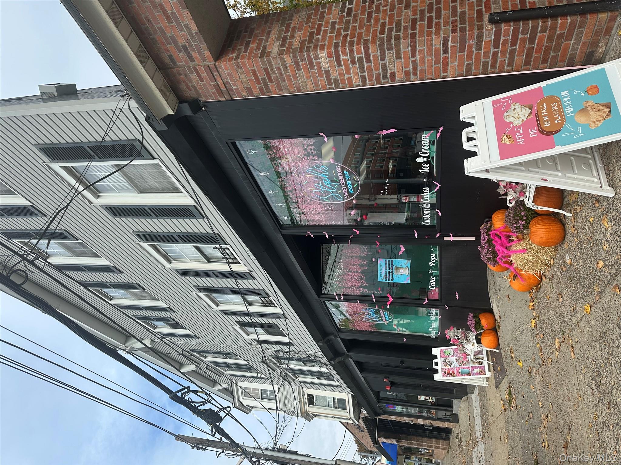 Prime Investment Opportunity! 
Multi-Use Commercial & Residential Prop...