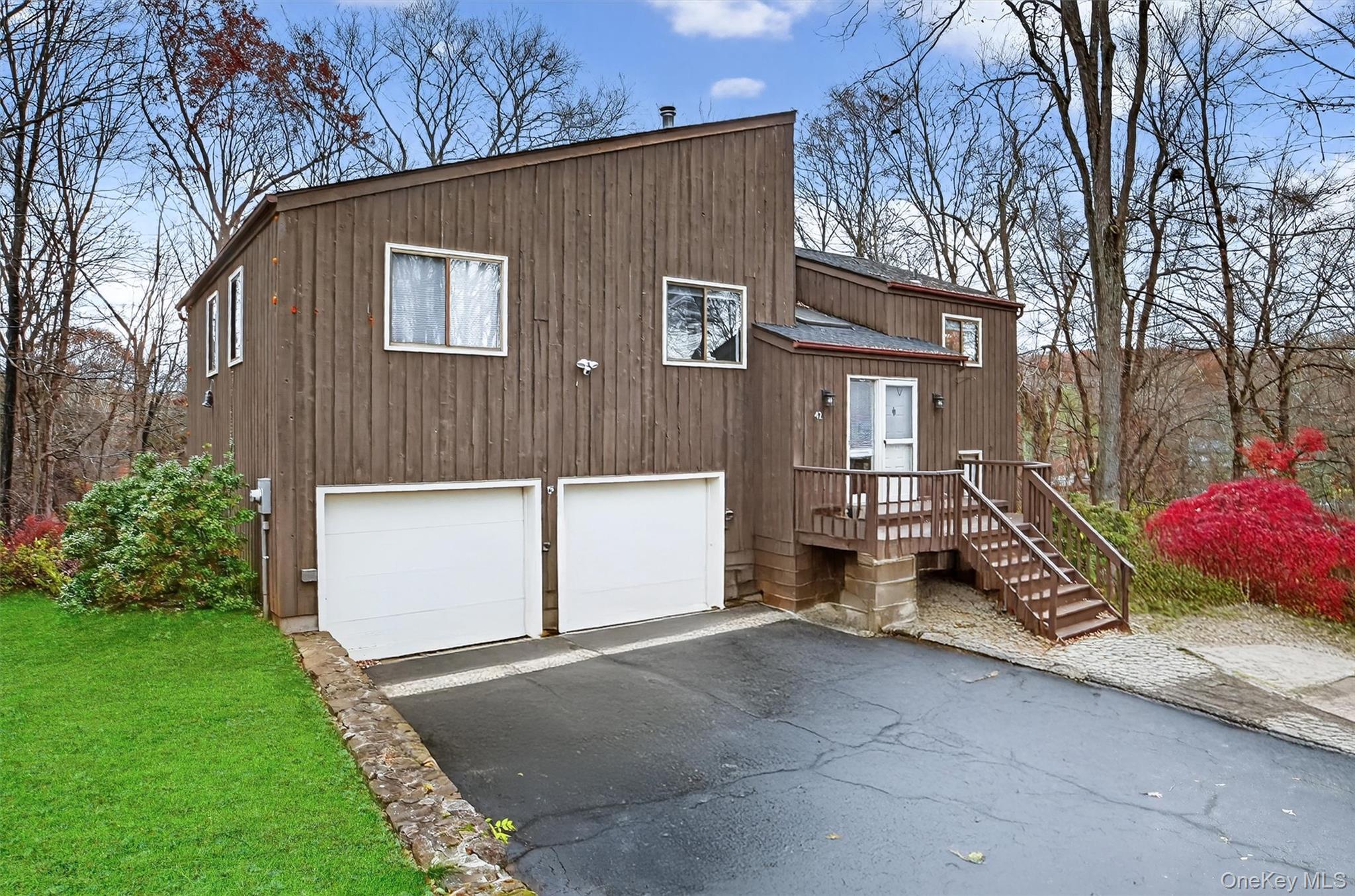 Welcome to 42 Maple Moor Lane in Cortlandt Manor, NY — a spacious and...