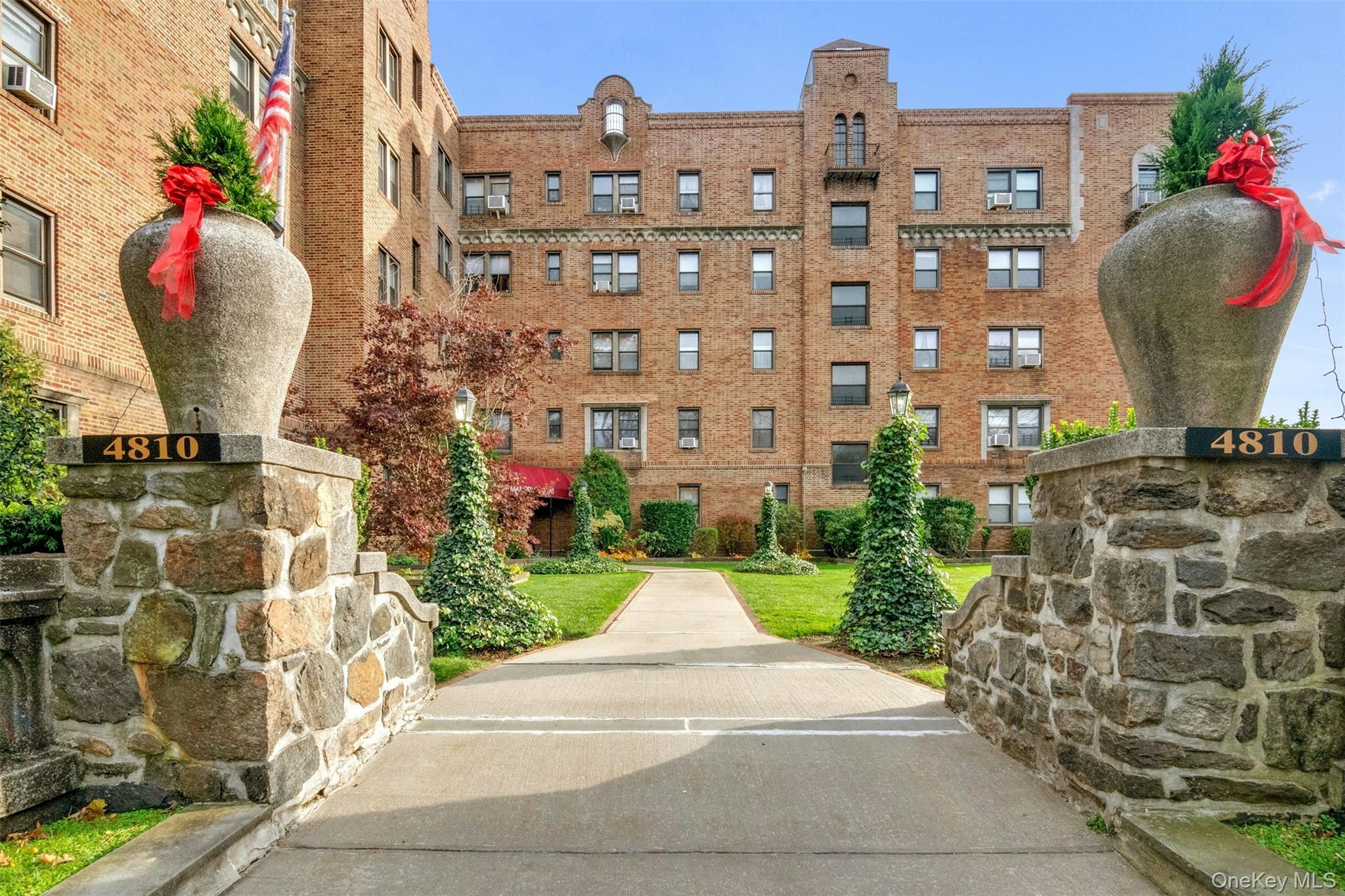 Are you planning to downsize and still want to feel comfortable with e...