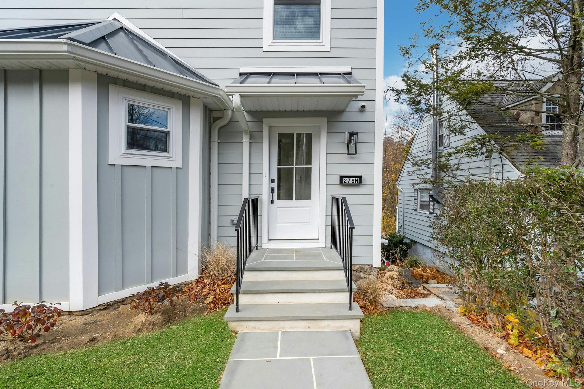 READY FOR MOVE-IN!! COMPLETELY RENOVATED DUPLEX IN DESIRABLE PLEASANTV...