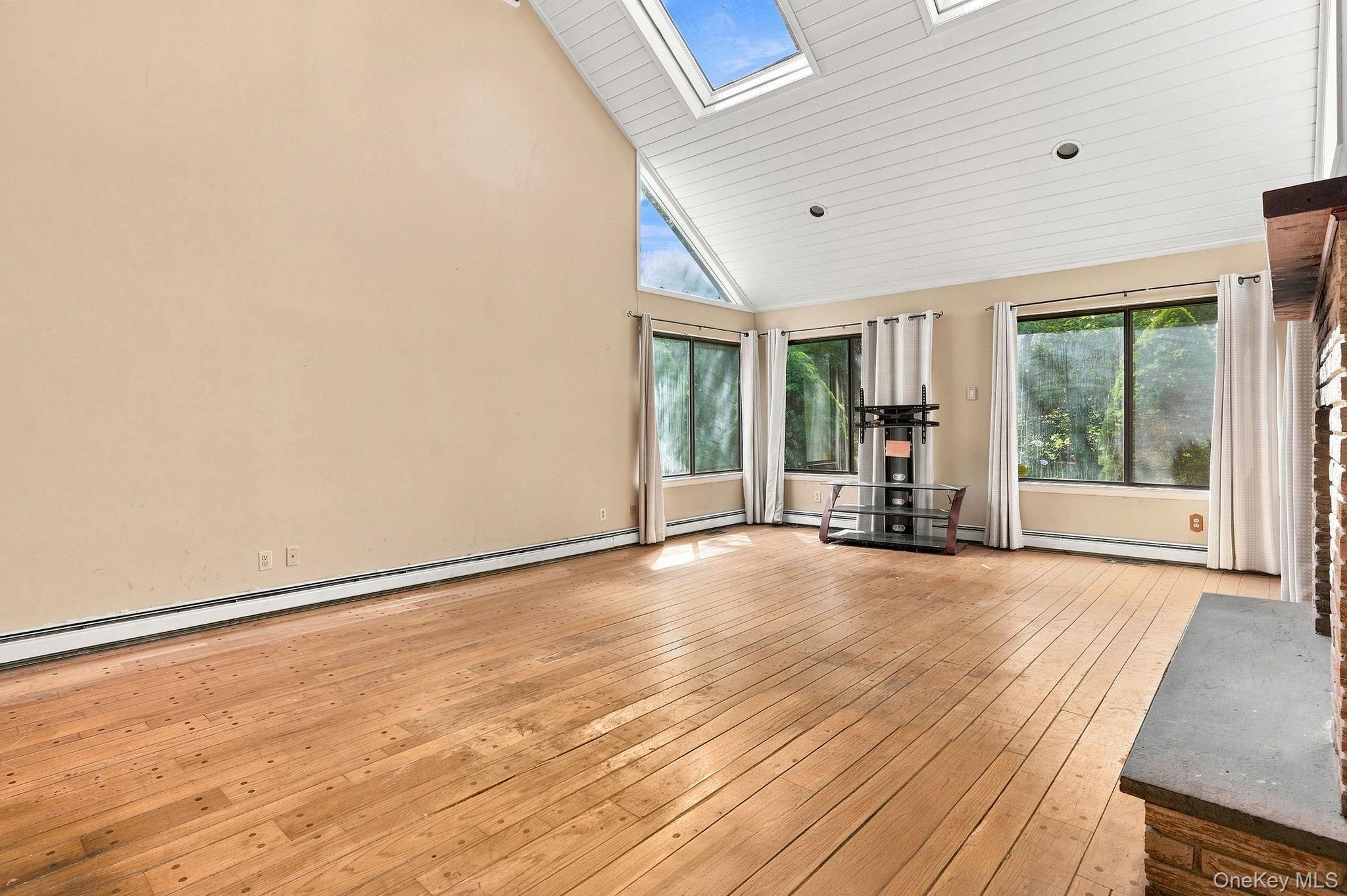 Photo 14 of this property