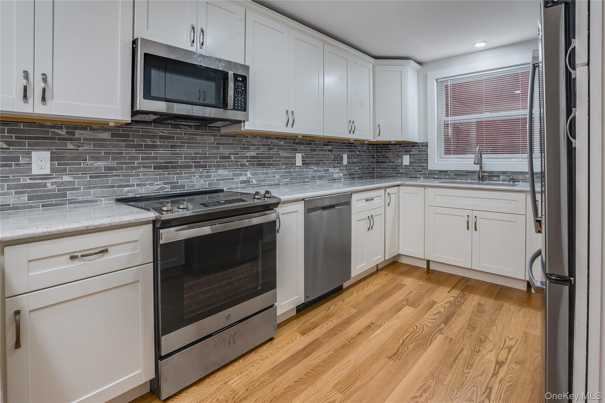 Just listed! New to market, 2-bedroom apartment in the heart of Downto...